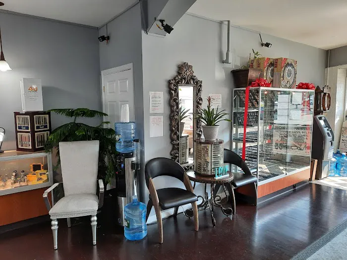 Lou's Jewelers 4