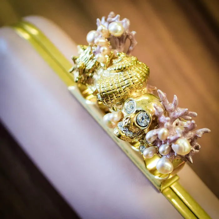 Duet | Curated Consignment 4