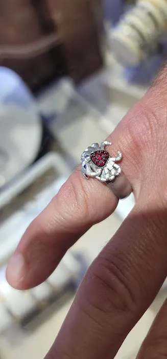 Aires Jewelers 4