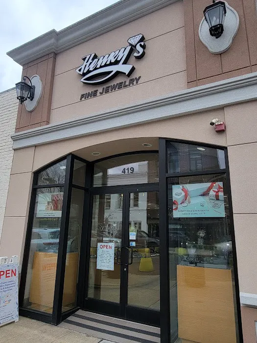 Henry's Fine Jewelry 4
