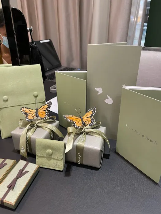 Van Cleef & Arpels 5