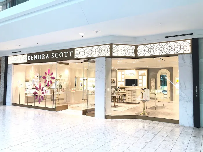 Kendra Scott 5