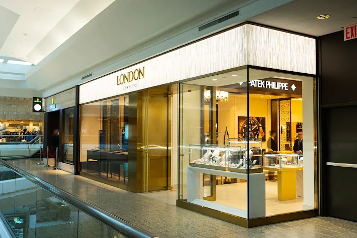 London Jewelers - The Mall at Short Hills 5