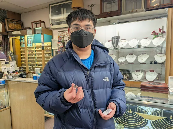 CRESCENT JEWELERS 4