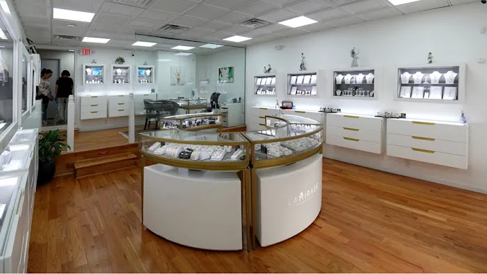 La Mirage Jewelers 4