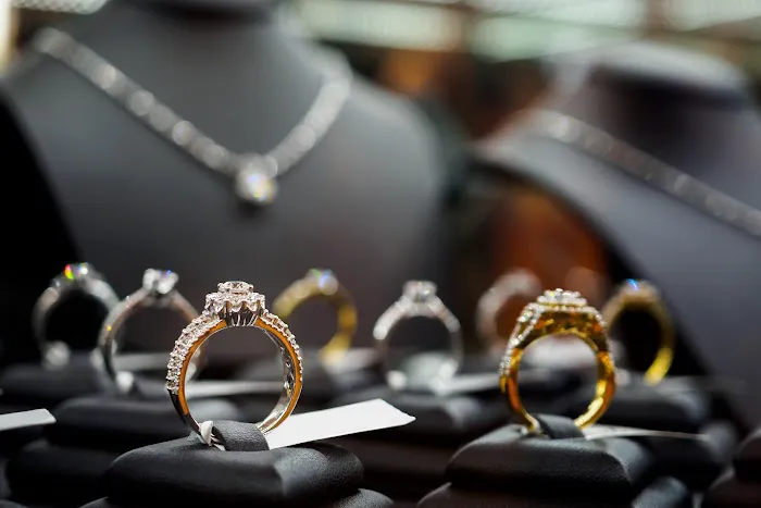 La Mirage Jewelers 4
