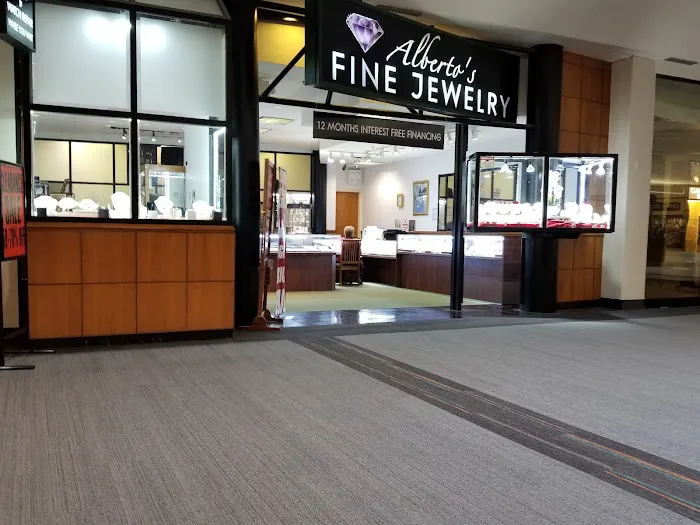 Alberto's Fine Jewelry 4