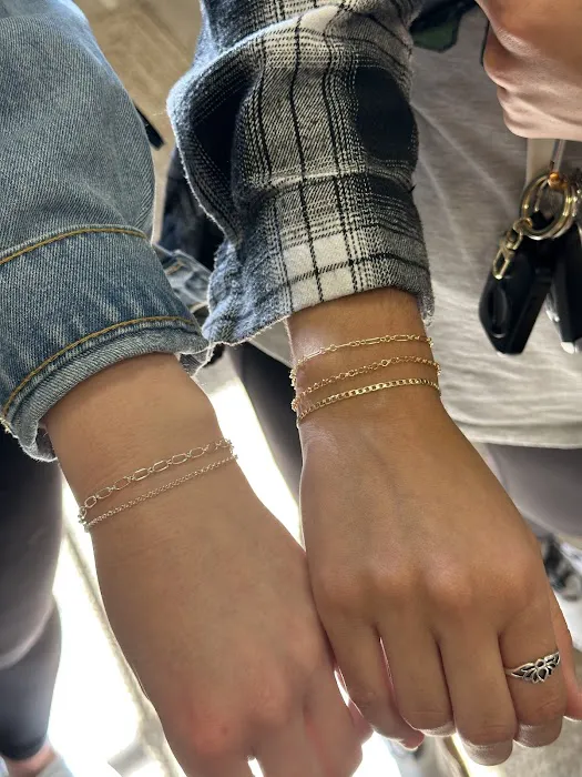 Link Up Jewelry 4