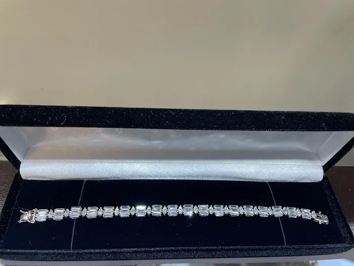 COLONIA JEWELRY & ANTIQUES 5