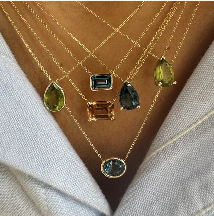 Velvet Box Jewels Monsey 4