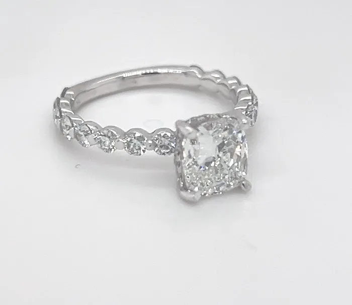 Amir Jewelry Inc 4