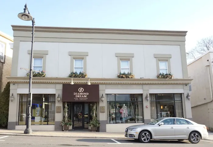 Diamond Dream Jewelry + Apparel Store NJ 4