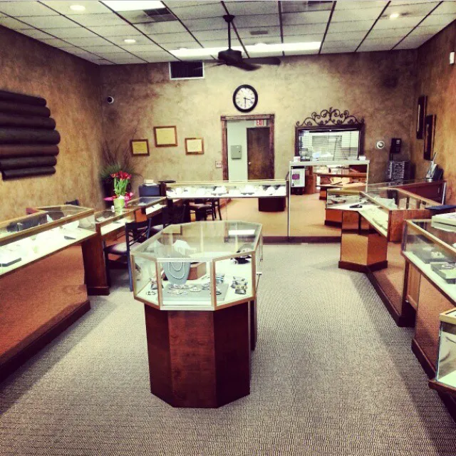 J Michaels Jewelers 4
