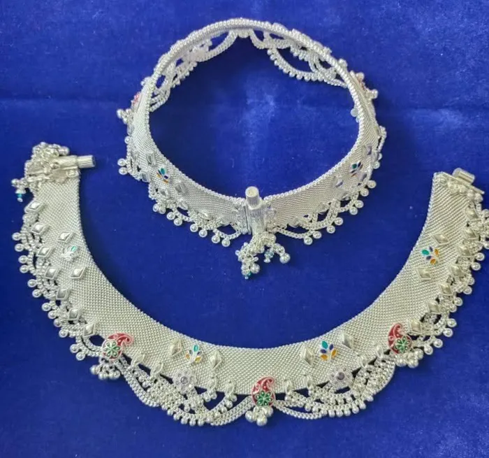 Diamond Jewelery & Silver N Gifts 5