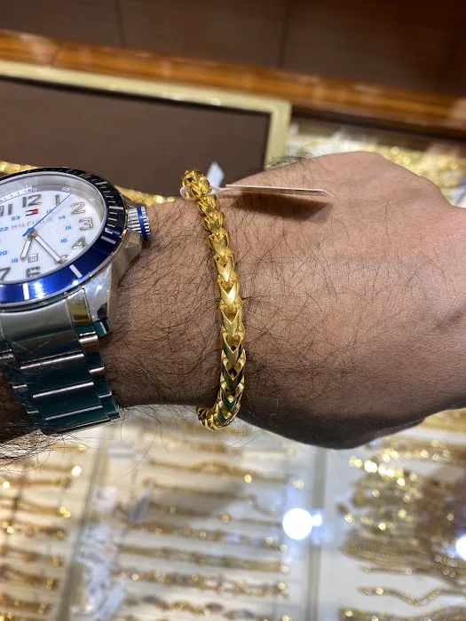 Malabar Gold & Diamonds - Iselin - New Jersey 5
