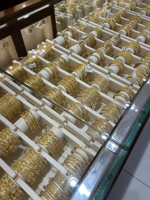 Malabar Gold & Diamonds - Iselin - New Jersey 5