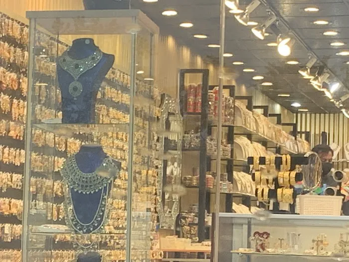 Shiv Sangam Jewelers 5