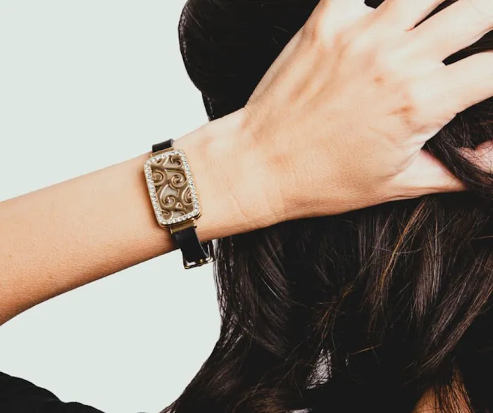 Fria Jewelry 5