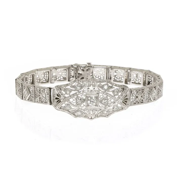 Neil Diamonds Fine Jewelers 4