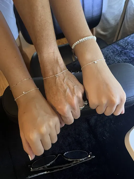 Demure Permanent Jewelry 4