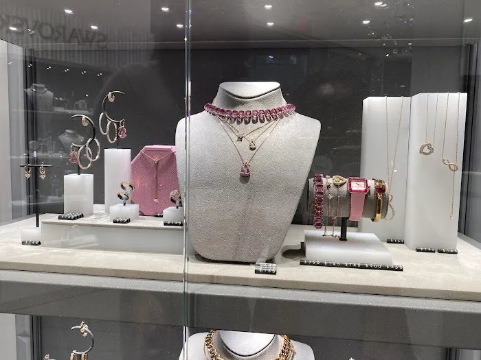 Swarovski 5