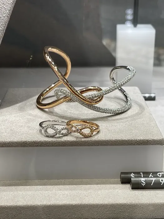 Swarovski 5