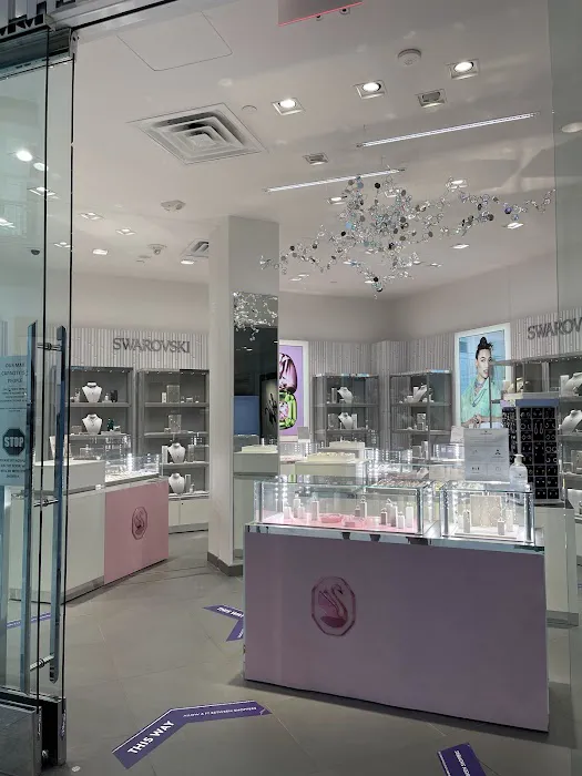 Swarovski 5