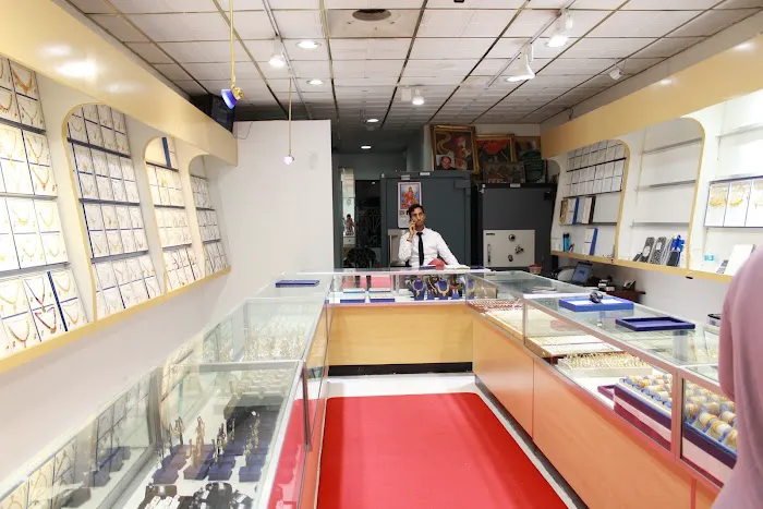 Virani Jewelers 5