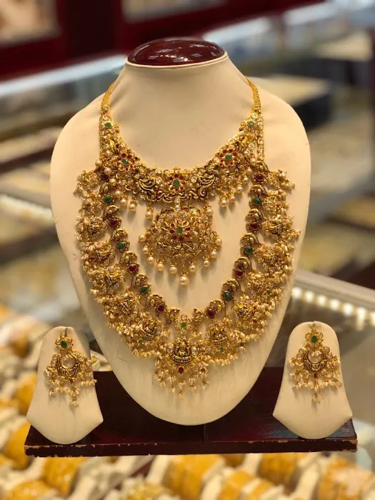 Suhag Jewelers 5