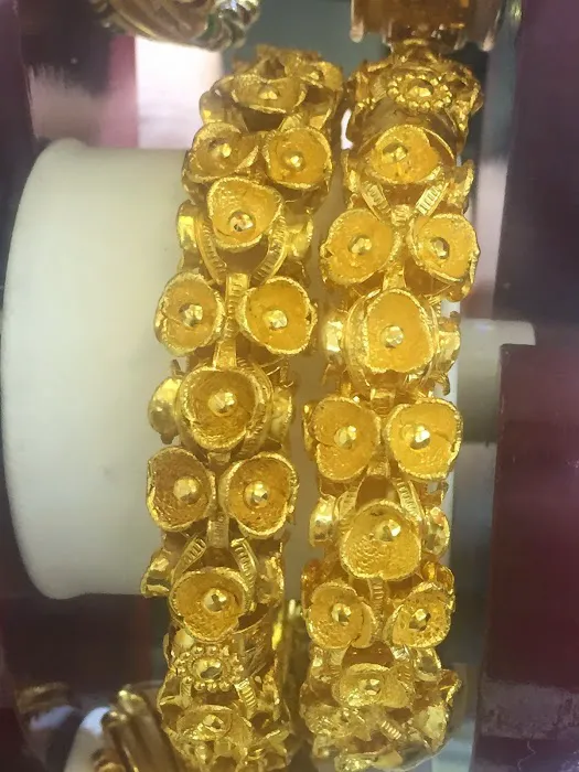 Suhag Jewelers 5
