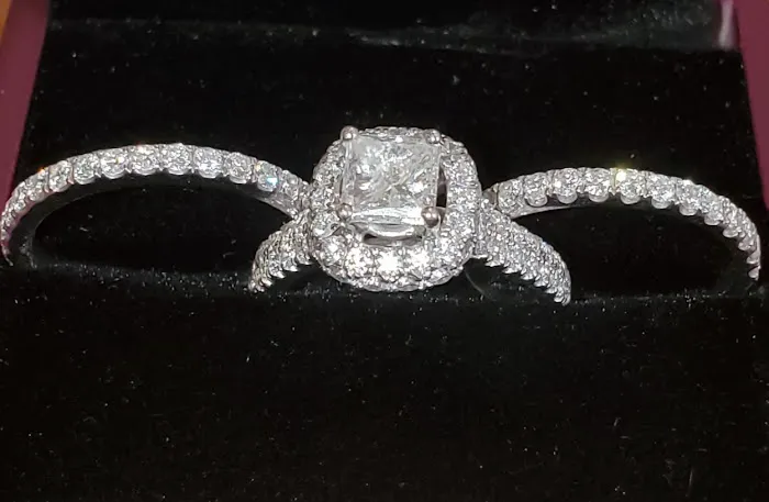 Christine Jewelry 5