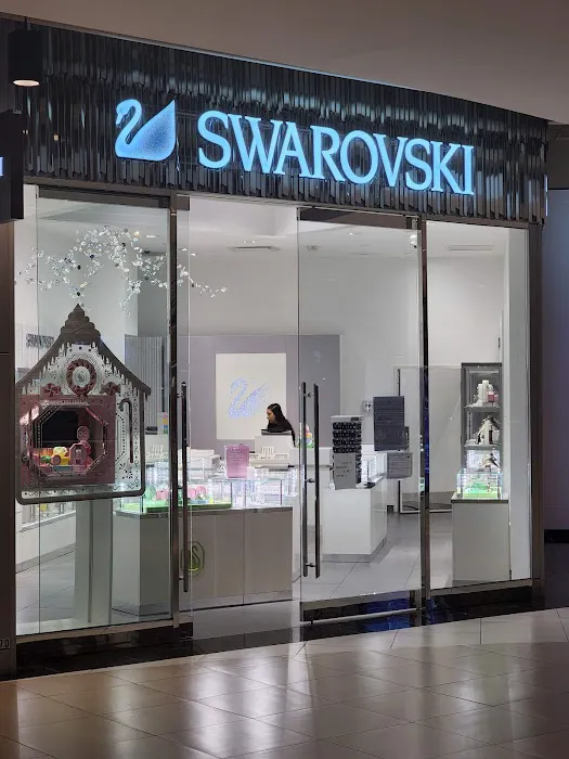 Swarovski 4