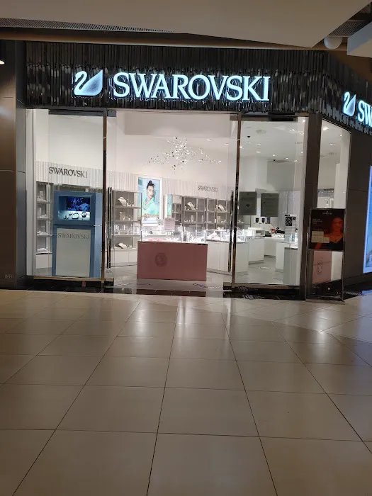 Swarovski 4