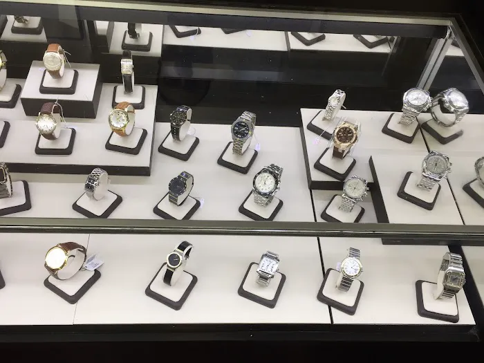 Sam's Jewelry & Estates 4