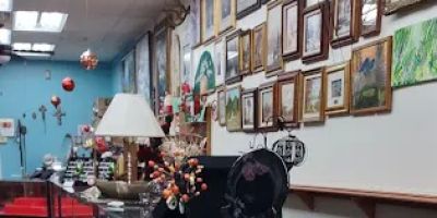 S & E Jewelry and Gifts
