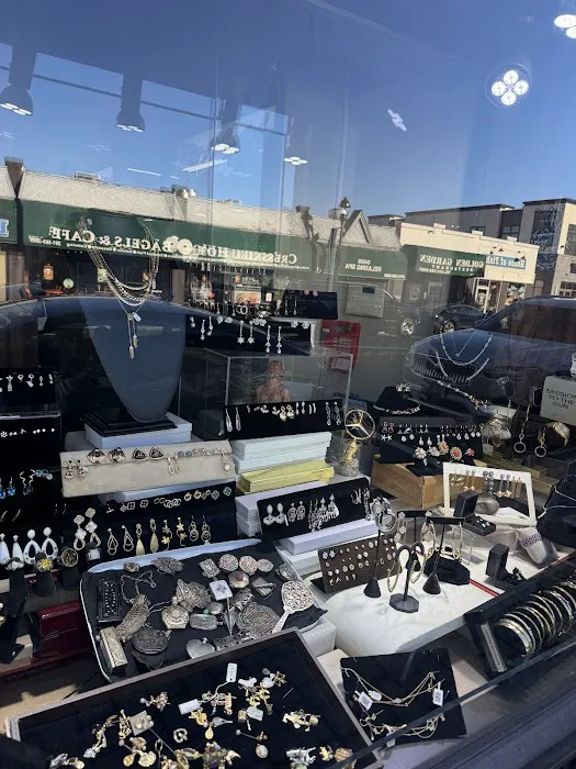 Curiosity Jewelers Inc 4