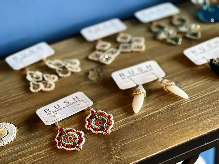 La Reine Boutique 4