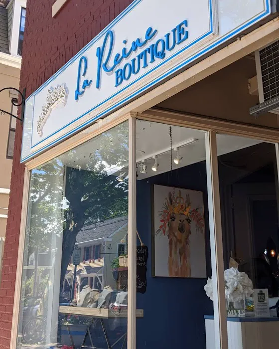La Reine Boutique 4