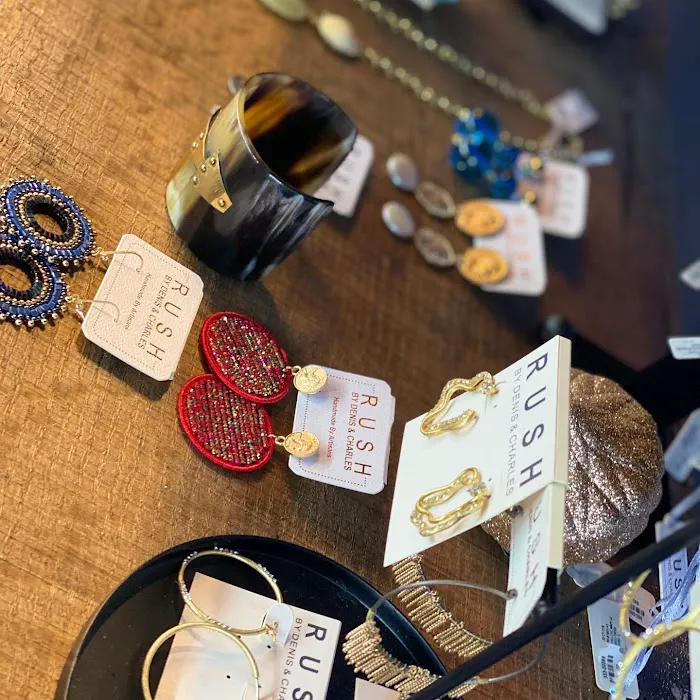 La Reine Boutique 4