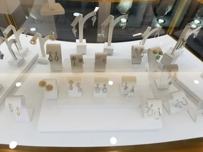 Simcha Jewelry Center 4