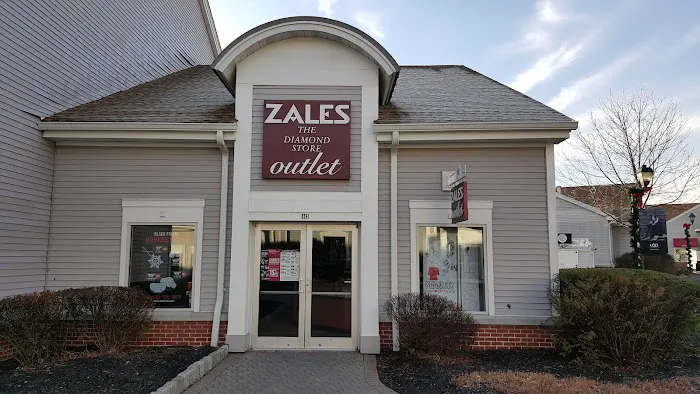 Zales Outlet 5