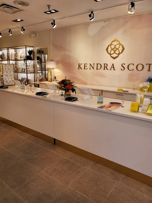 Kendra Scott 5