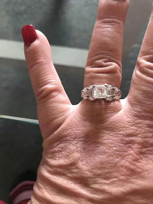 Ski Jewelers 4
