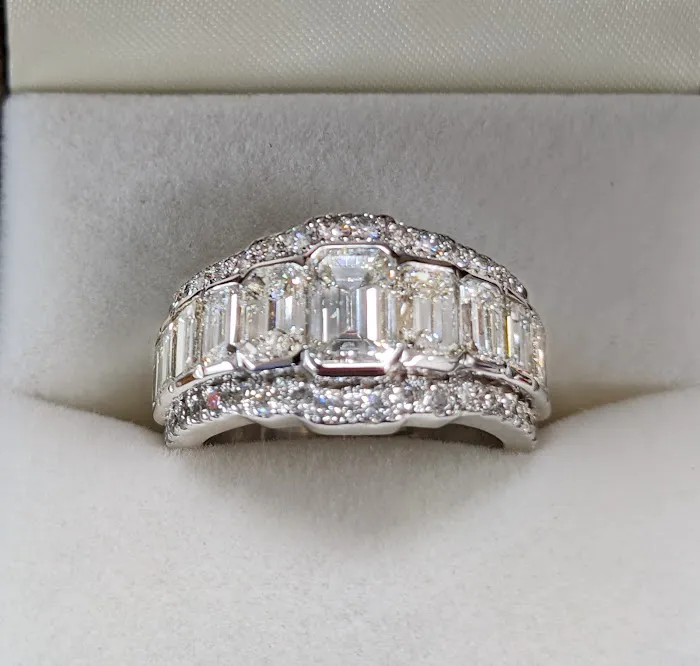 Bentley's Fine Jewelers 5