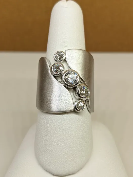 Bentley's Fine Jewelers 5
