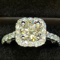 Romancing the Stones ico