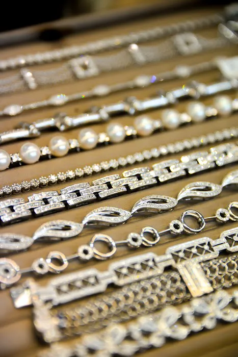 Anthony Robert Jewelers 3