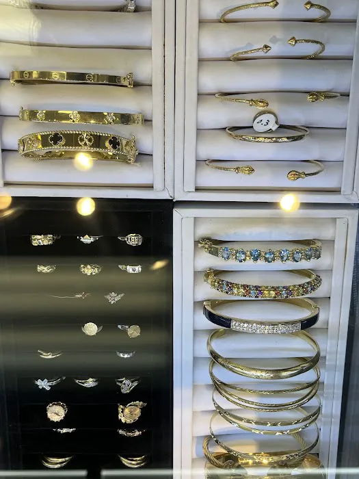 B&M Jewelers 4