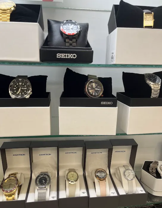 B&M Jewelers 4