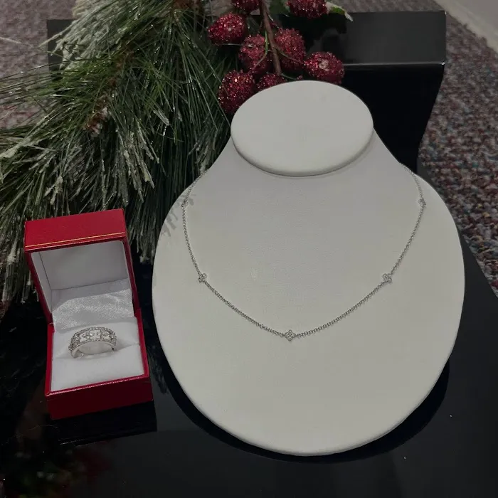 Holston Jewelers 4